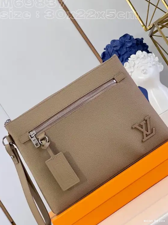Cheap VUITTON LOUIS POUCH IPAD 0521